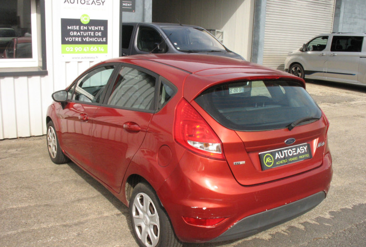 Ford Fiesta 1.4 TDCI 70 TREND 5 PORTES 1ere main