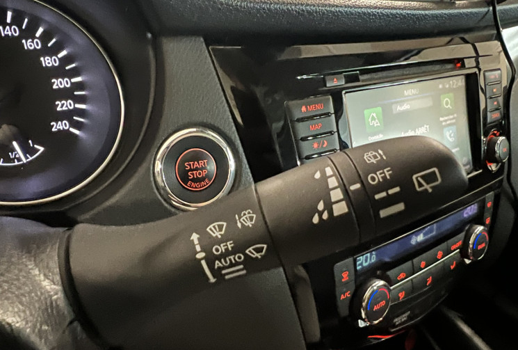 Nissan Qashqai 1.3 DIG-T 160 Tekna /Full entretien Nissan/Caméra 360/Toit panoramique /Carplay