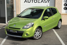 Renault Clio 3 1.6 112 ch AUTHENTIQUE / ENTRETIEN COMPLET / BVA /  KIT DE DISTRIBUTION NEUVE