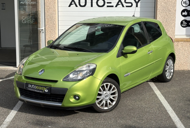 Renault Clio 3 1.6 112 ch AUTHENTIQUE / ENTRETIEN COMPLET / BVA /  KIT DE DISTRIBUTION NEUVE