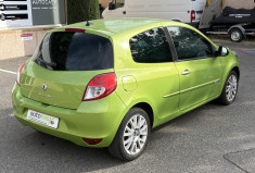 Renault Clio 3 1.6 112 ch AUTHENTIQUE / ENTRETIEN COMPLET / BVA /  KIT DE DISTRIBUTION NEUVE