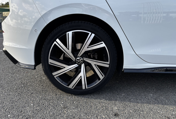 Volkswagen Golf 2.0 TDi 150ch  DSG7 - RLINE / TOIT OUVRANT / CARPLAY