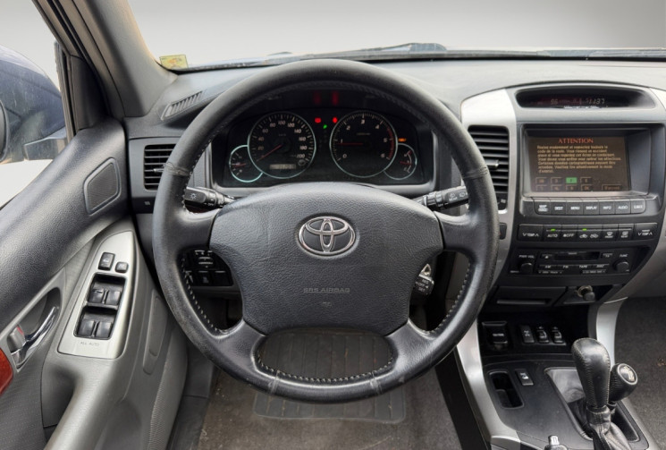 Toyota Land Cruiser KDJ120 SERIES 3.0 D-4D LOUNGE BVA - 8 PLACES / ATTELAGE 