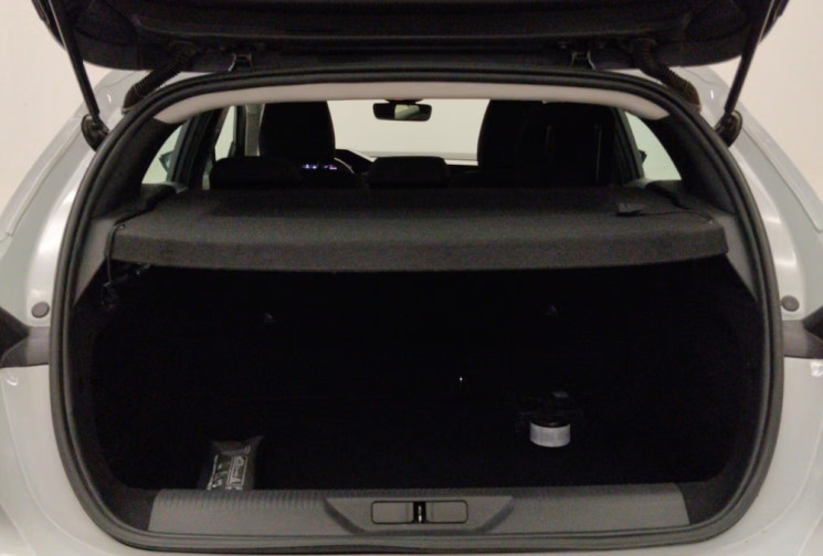 Peugeot 308 III  STYLE  HYBRID 145 e-dsc6