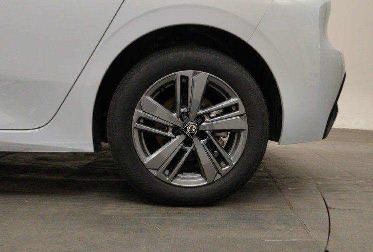 Peugeot 308 III  STYLE  HYBRID 145 e-dsc6