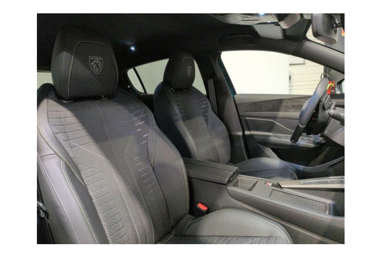 Peugeot 308 III GT Hybrid 145 e-DCS6 Bleu Lagoa