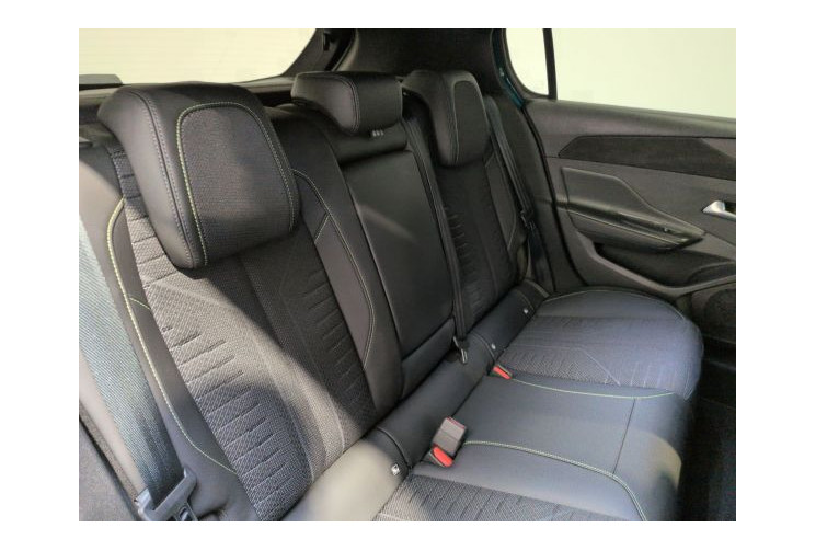 Peugeot 308 III GT Hybrid 145 e-DCS6 Bleu Lagoa