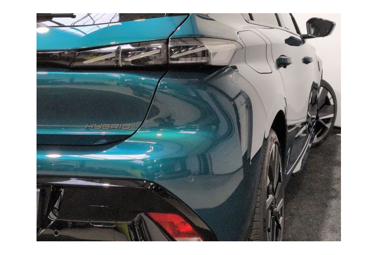 Peugeot 308 III GT Hybrid 145 e-DCS6 Bleu Lagoa