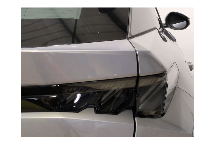Peugeot 3008 III GT Hybrid 145 e-DCS6 Gris Artense