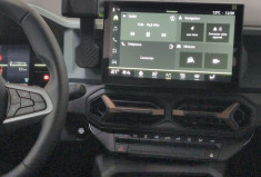Dacia DUSTER III Extreme ECO-G 120 auto Gris Schiste