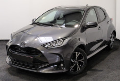 Toyota YARIS IV Design 116h Gris Célestine