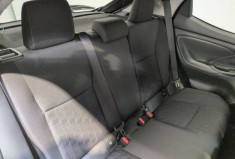 Toyota YARIS IV Design 116h Gris Célestine