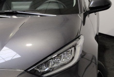 Toyota YARIS IV Design 116h Gris Célestine