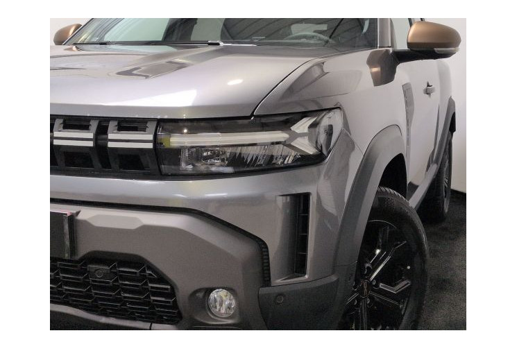 Dacia DUSTER III Extreme Hybrid-G 150 4x4 Gris Schiste