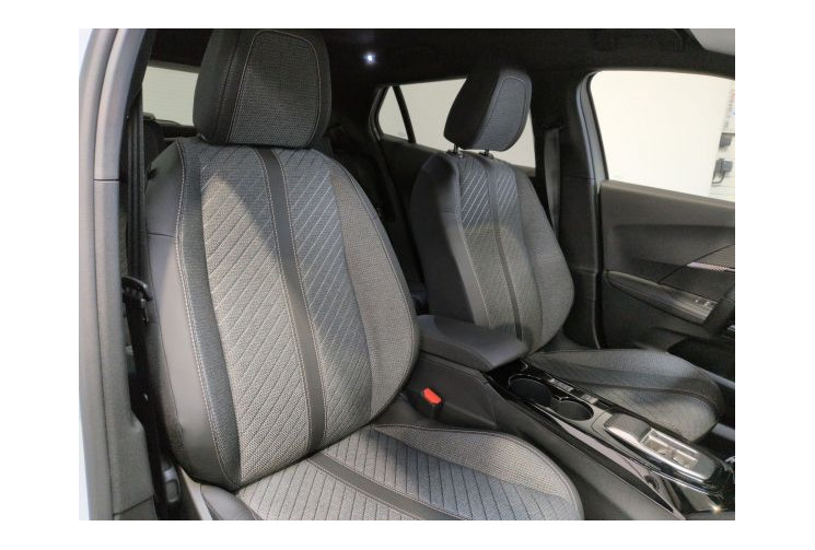 Peugeot 2008 II Allure Hybrid 145 e-DCS6 Blanc Okénite