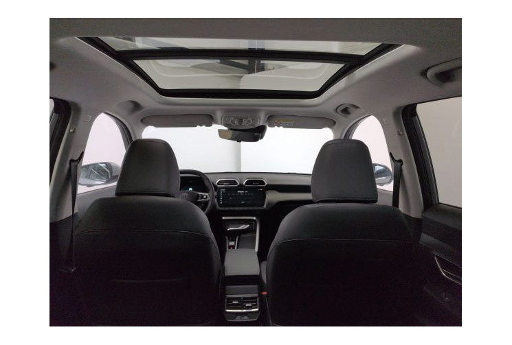 Mg ZS III Luxury 1.5 L Hybrid+ 197 ch Cosmic Silver