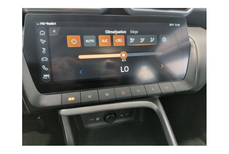 Mg ZS III Luxury 1.5 L Hybrid+ 197 ch Cosmic Silver