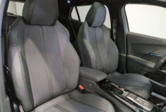 Peugeot 2008 II GT Hybrid 145 e-DCS6 Blanc Okénite /Toit noir