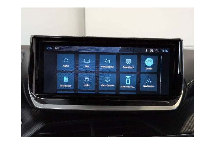 Peugeot 2008 II GT Hybrid 145 e-DCS6 Blanc Okénite /Toit noir