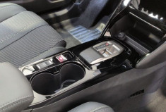 Peugeot 2008 II GT Hybrid 145 e-DCS6 Blanc Okénite /Toit noir