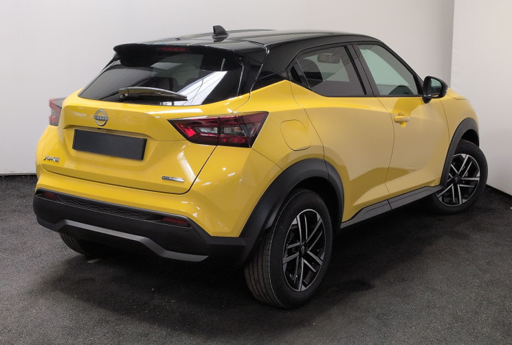 Nissan JUKE II N-Connecta HYBRID 143 Jaune Tonic / toit Noir