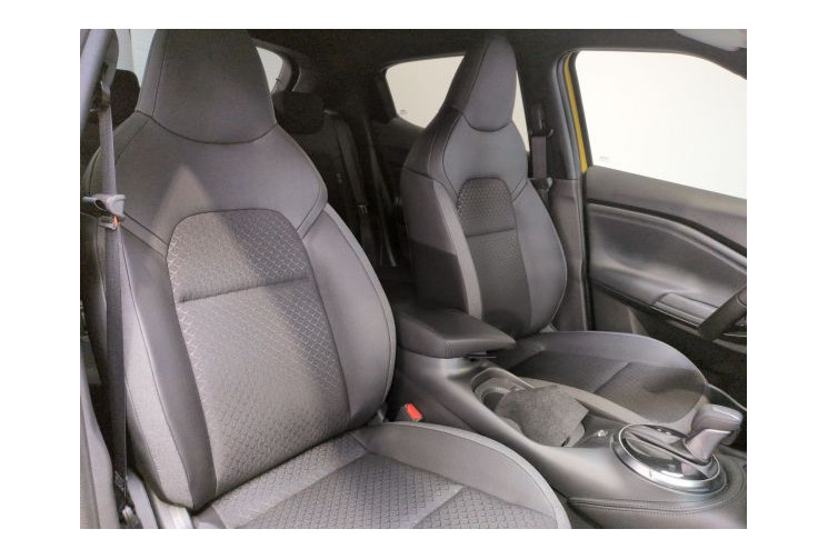 Nissan JUKE II N-Connecta HYBRID 143 Jaune Tonic / toit Noir