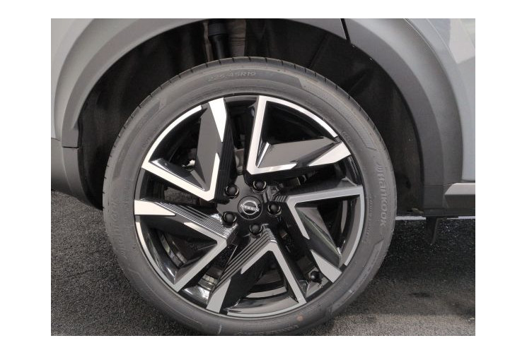 Nissan JUKE II N-Design HYBRID 143 Gris Argile / Toit Noir