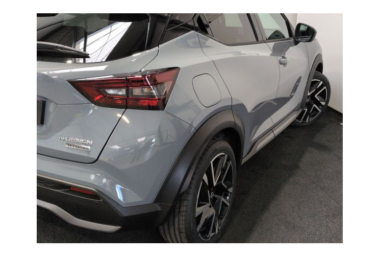 Nissan JUKE II N-Design HYBRID 143 Gris Argile / Toit Noir