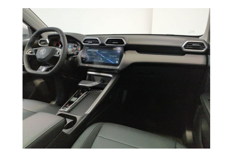 Mg ZS III Luxury 1.5 L Hybrid+ 197 ch Cosmic Silver