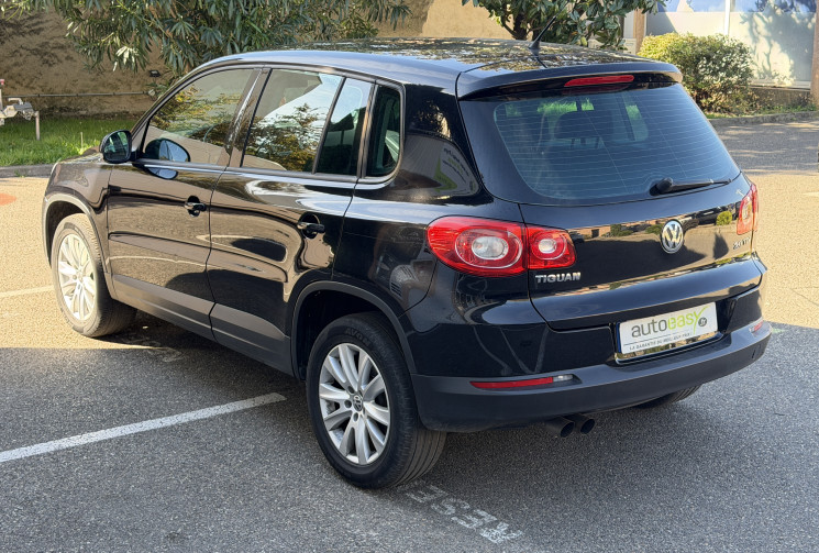 Volkswagen Tiguan 2.0 TDI 140 ch FAP Confortline / SUIVI COMPLET VOLKSWAGEN 