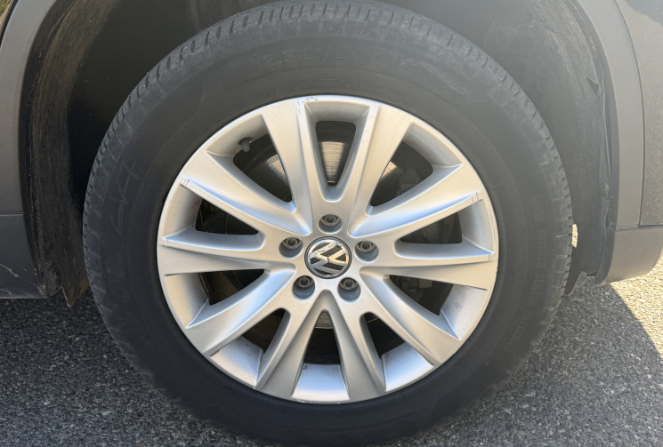 Volkswagen Tiguan 2.0 TDI 140 ch FAP Confortline / SUIVI COMPLET VOLKSWAGEN 