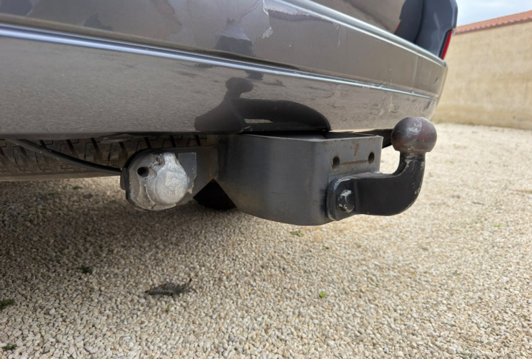 Toyota Land Cruiser KDJ120 SERIES 3.0 D-4D LOUNGE BVA - 8 PLACES / ATTELAGE 