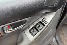 Toyota Land Cruiser KDJ120 SERIES 3.0 D-4D LOUNGE BVA - 8 PLACES / ATTELAGE 