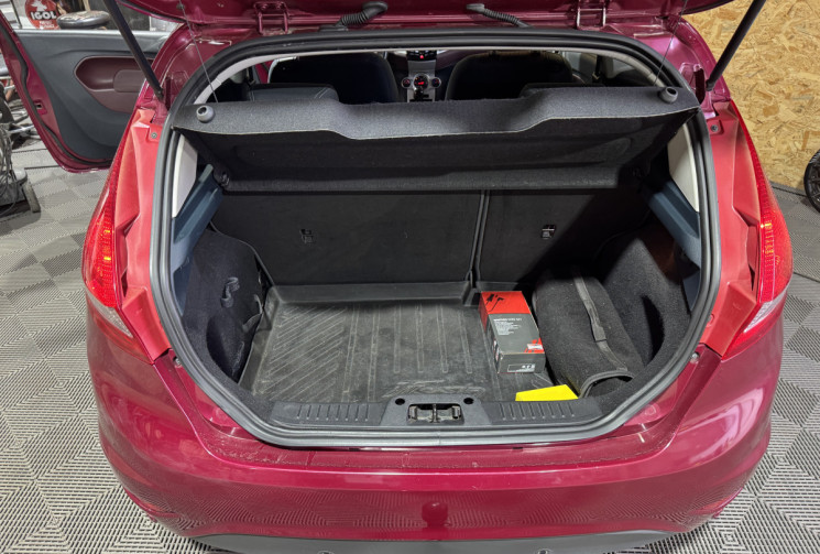 Ford Fiesta VI GARANTIE 1 AN GPL 3 portes 1.4 i 96 cv