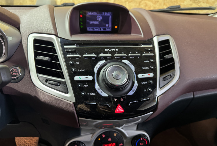 Ford Fiesta VI GARANTIE 1 AN GPL 3 portes 1.4 i 96 cv
