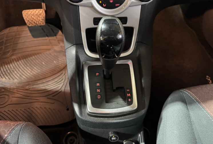 Ford Fiesta VI GARANTIE 1 AN GPL 3 portes 1.4 i 96 cv