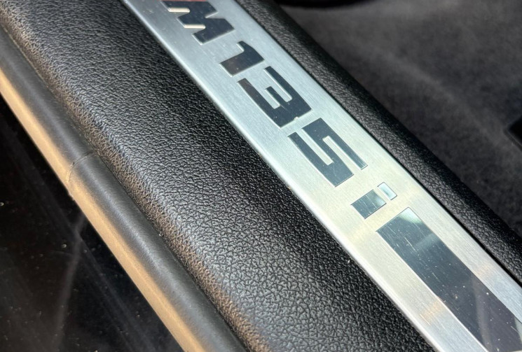 BMW Série 1 M135i 2.0i XDIVRE F40 306ch