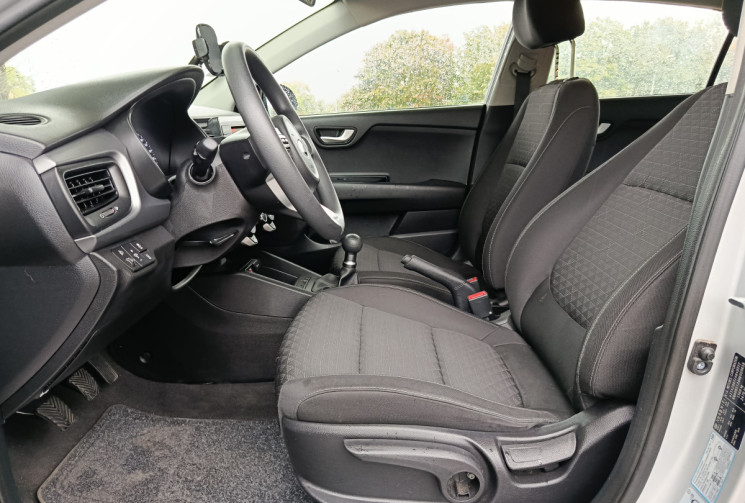 Kia RIO  IV 1.2 i-CVVT 16V 84 / FAIBLE KILOMETRAGE / FINITION MOTION 