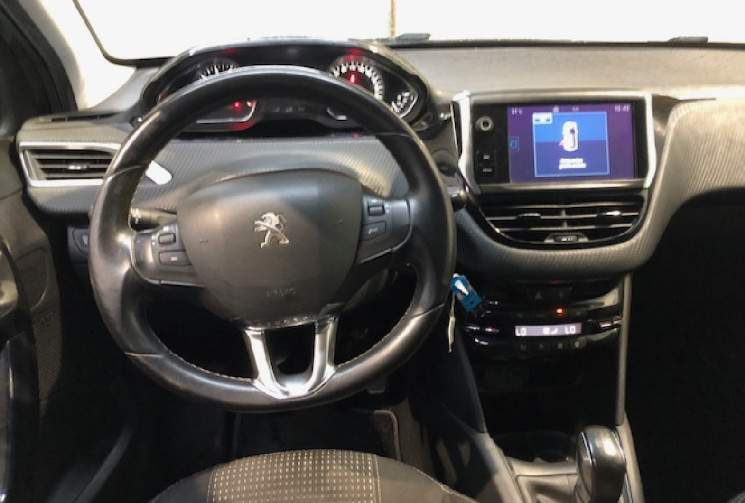 Peugeot 208 1.2  82 cv ALLURE CAMERA DE RECUL