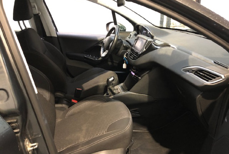 Peugeot 208 1.2  82 cv ALLURE CAMERA DE RECUL