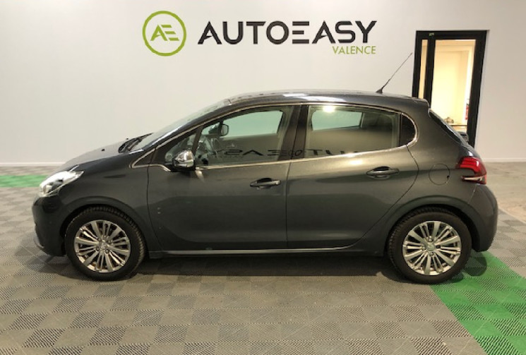 Peugeot 208 1.2  82 cv ALLURE CAMERA DE RECUL