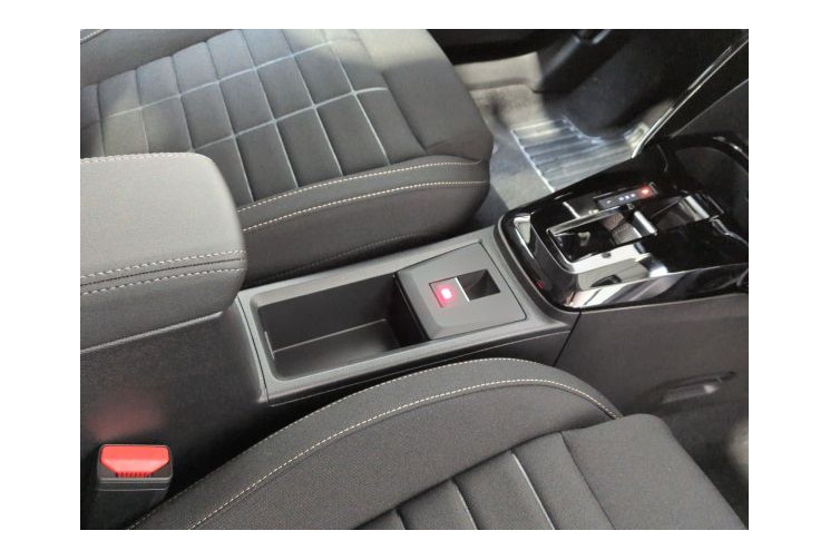 Citroen C3 AIRCROSS II Plus Hybride 145 ch Aut Gris Mercury