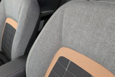 Citroen C3 AIRCROSS II Plus Hybride 145 ch Aut Gris Mercury