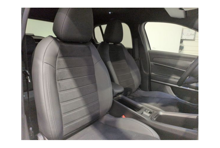 Fiat 600 Sport T-Gen 3 1.2 Hybrid 145ch eDCT6 Ice White / Toit Noir