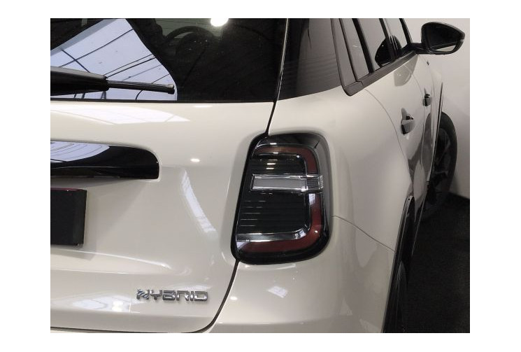 Fiat 600 Sport T-Gen 3 1.2 Hybrid 145ch eDCT6 Ice White / Toit Noir