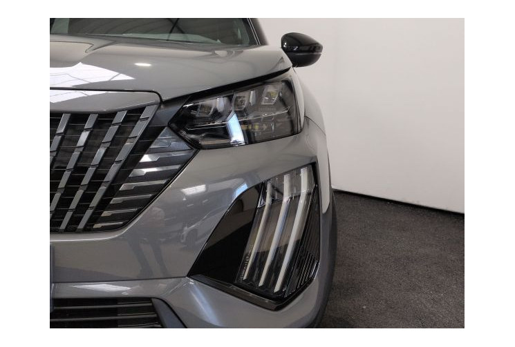 Peugeot 2008 II GT Hybrid 145 ch e-DCS6 Gris Selenium /Toit Noir