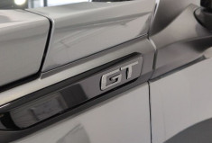 Peugeot 2008 II GT Hybrid 145 ch e-DCS6 Gris Selenium /Toit Noir