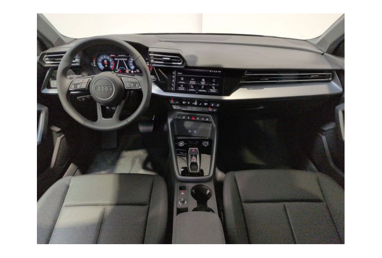 Audi A3/S3/RS3 IV Design TFSI Mild Hybrid 150 S tronic 7 Noir Mythique Métallisé