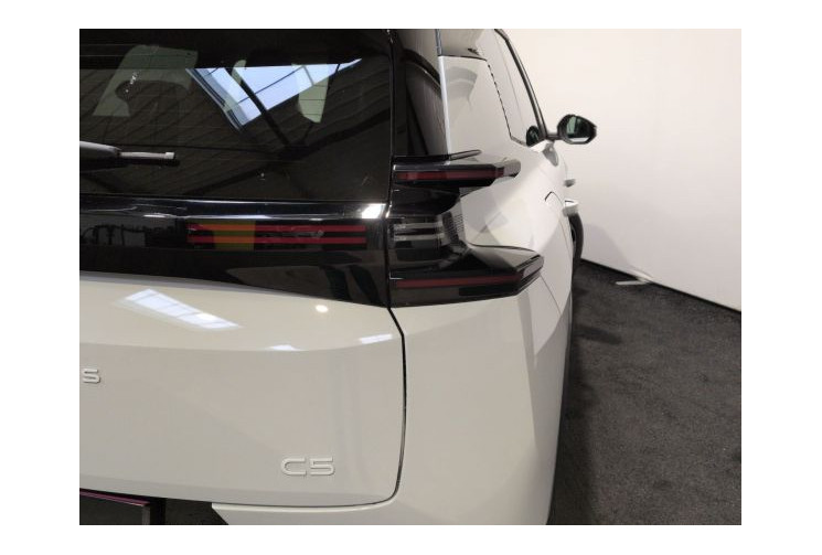 Citroen C5 AIRCROSS II Plus Hybride 145 ch e-DCS6 Blanc Okénite / Toit Noir