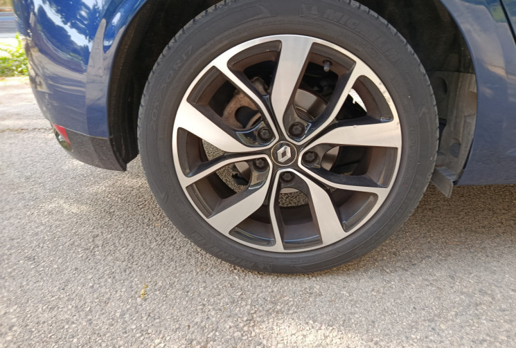 Renault Megane 1.3 Tce 140ch - Bose Edition - Française - Suivi complet